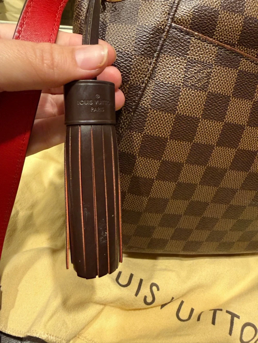 Louis Vuitton Brown Damier Ebene Shoulder Bag with Red Strap Lining - Picture 6 of 10